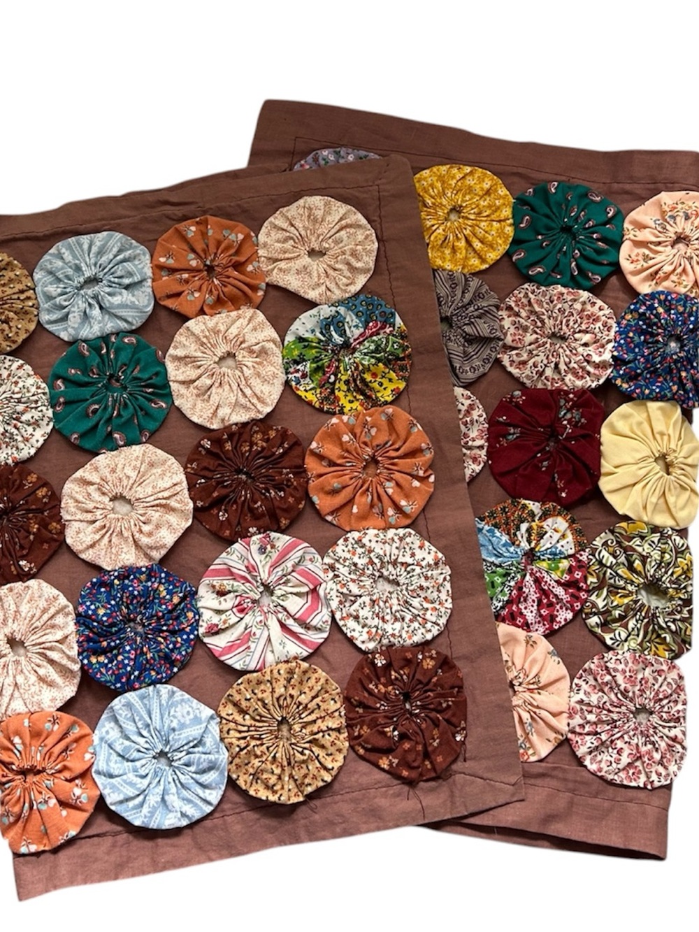 Vintage Handmade Patchwork Yo-Yo Quilt Placemats (2)